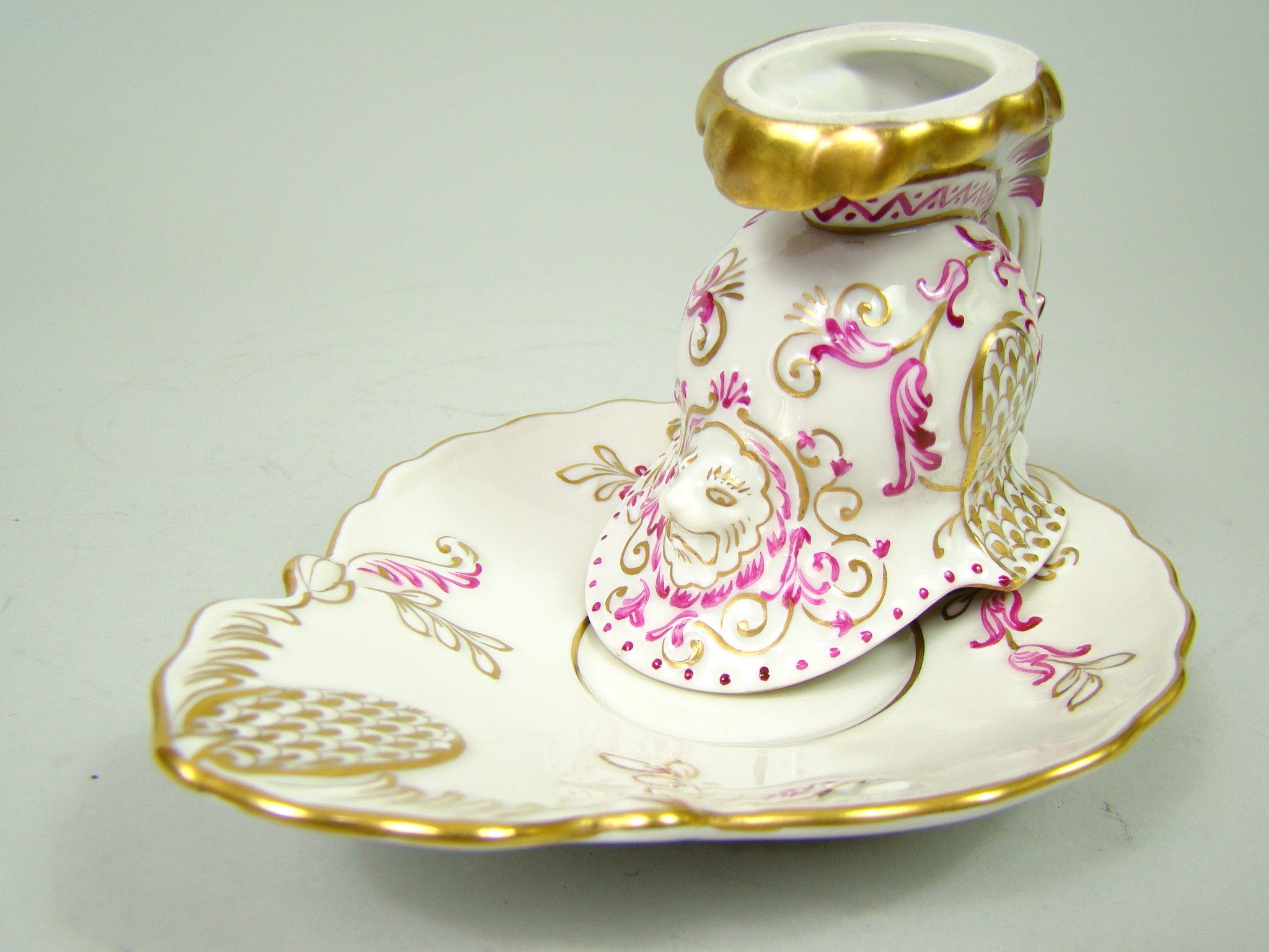 DREZNO OBLANA ZŁOTEM FILIŻANKA HEŁM DREZNO OBLANA ZŁOTEM FILIŻANKA HEŁM