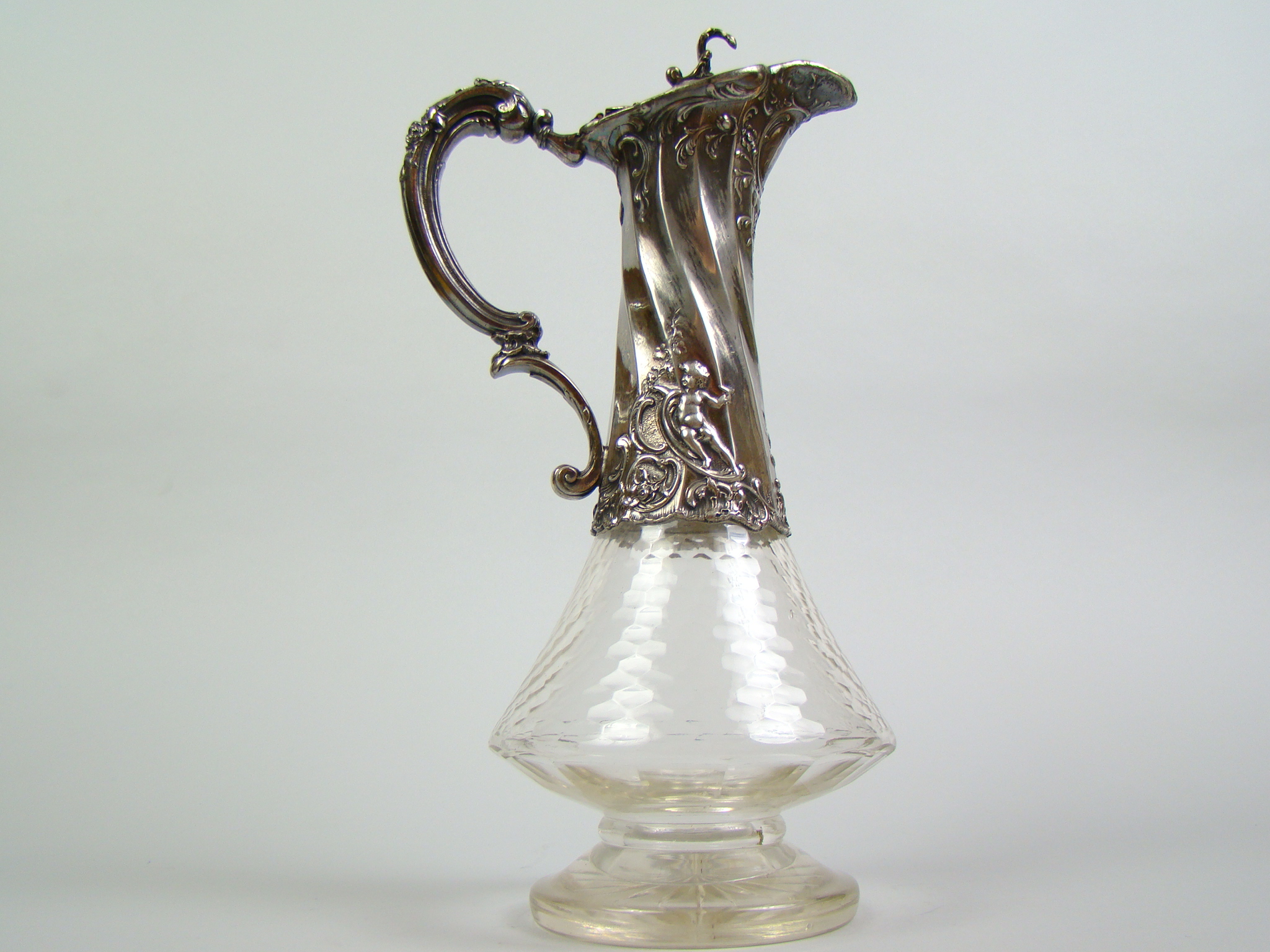 FRANCJA ZDOBIONY AMORAMI