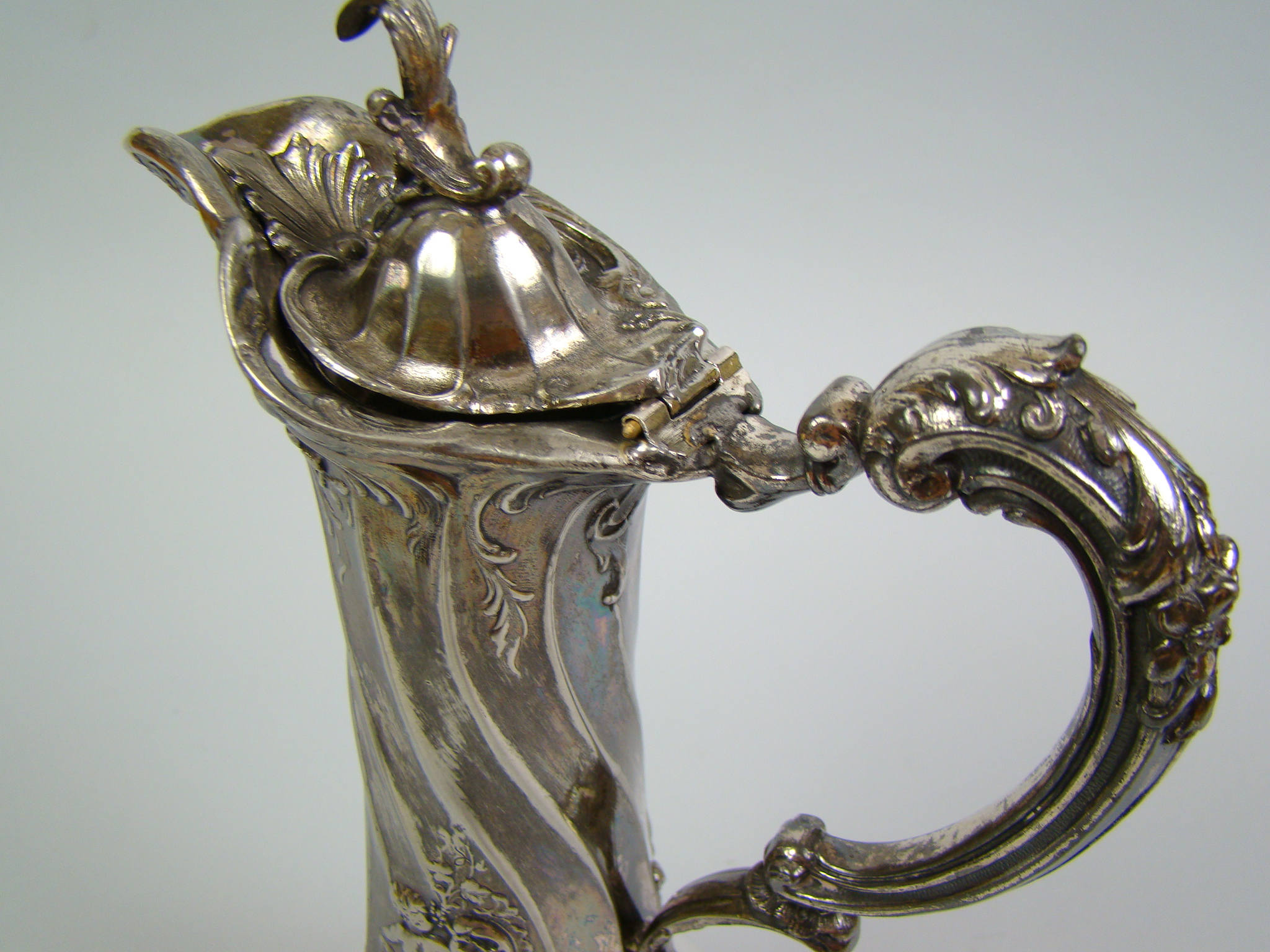 FRANCJA ZDOBIONY AMORAMI