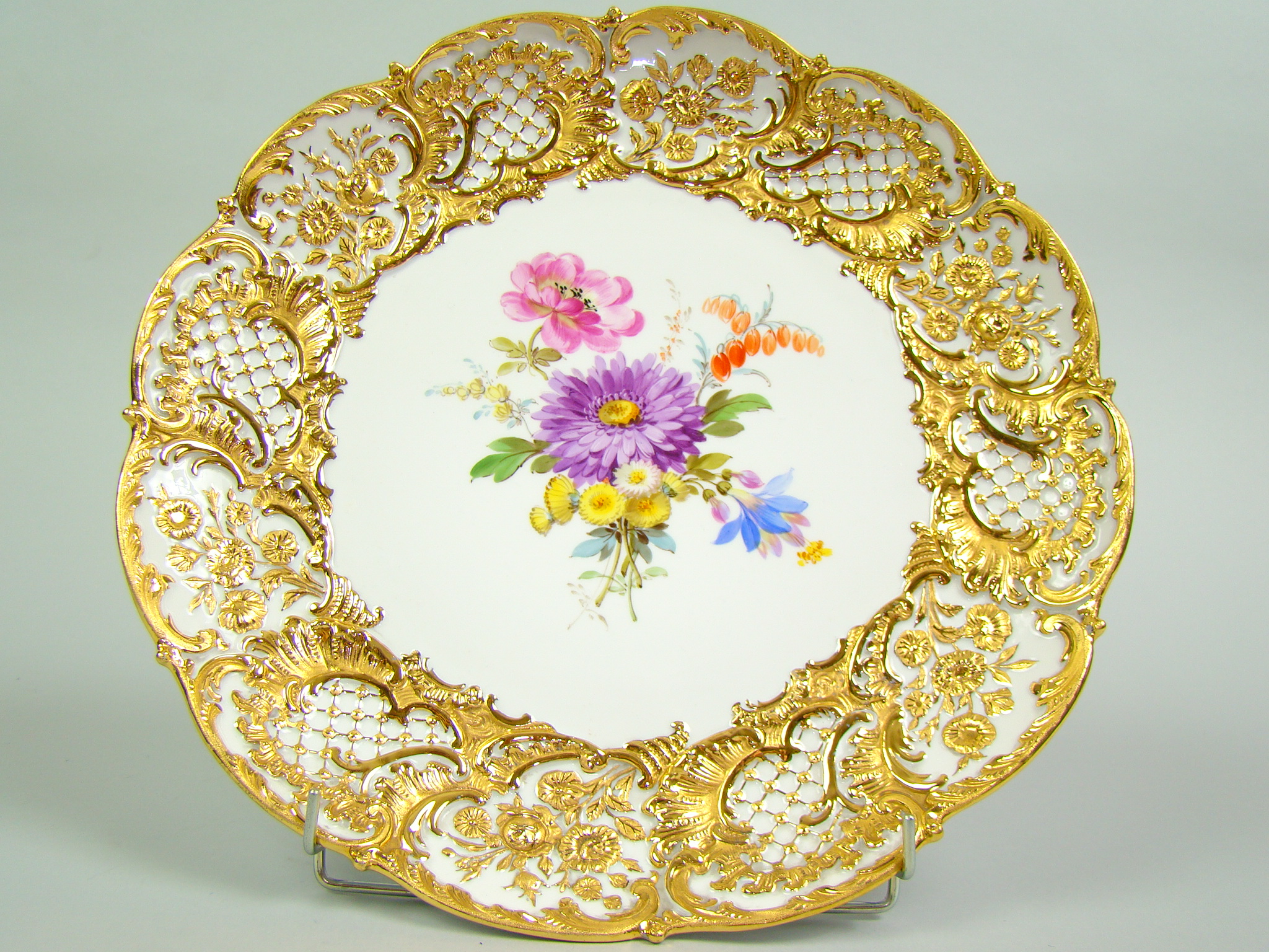 MIŚNIA PRZEBOGATO ZŁOCONA MIŚNIA PRZEBOGATO ZŁOCONA