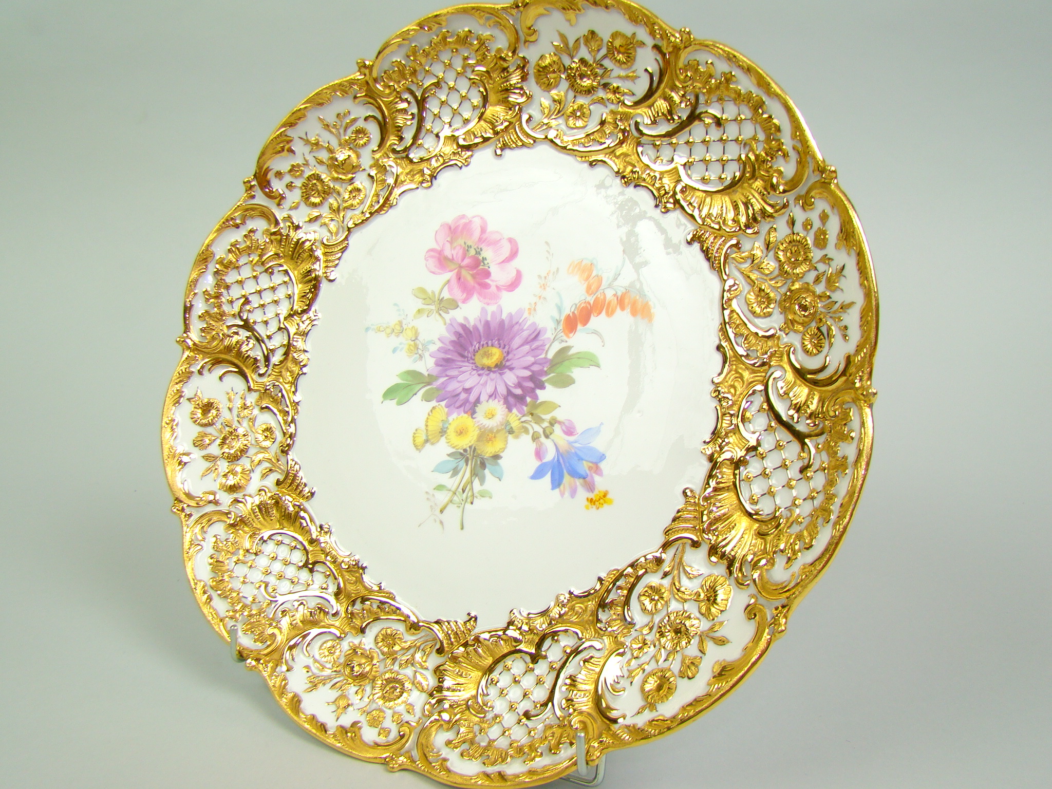 MIŚNIA PRZEBOGATO ZŁOCONA MIŚNIA PRZEBOGATO ZŁOCONA