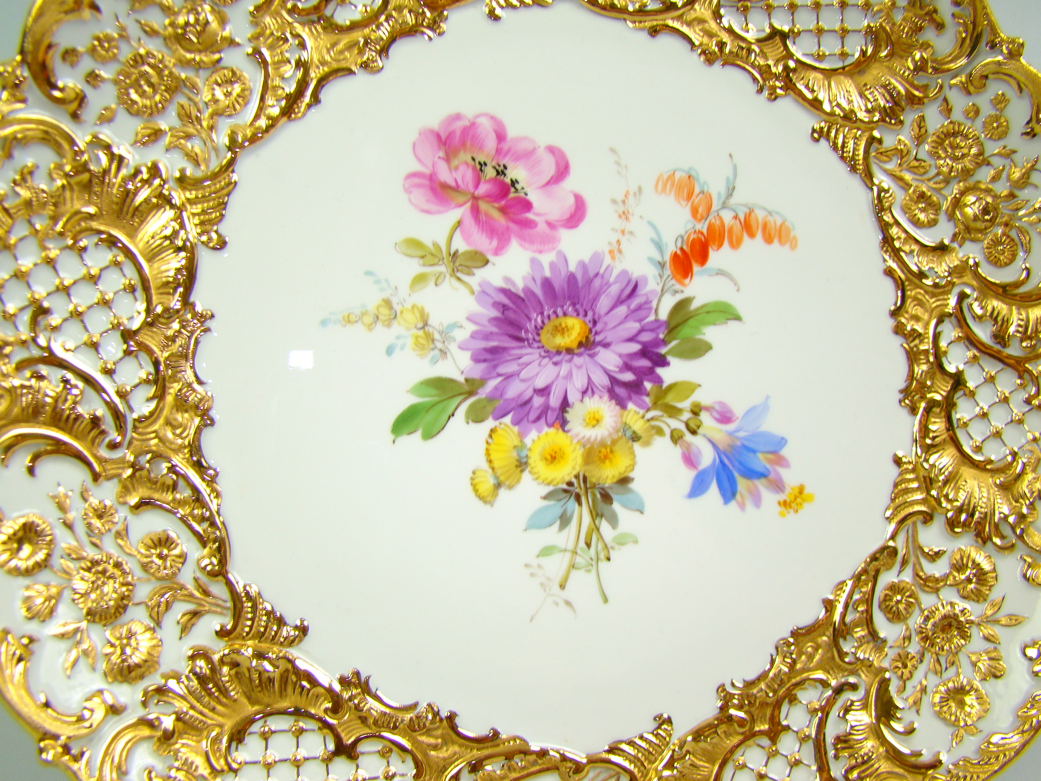 MIŚNIA PRZEBOGATO ZŁOCONA MIŚNIA PRZEBOGATO ZŁOCONA