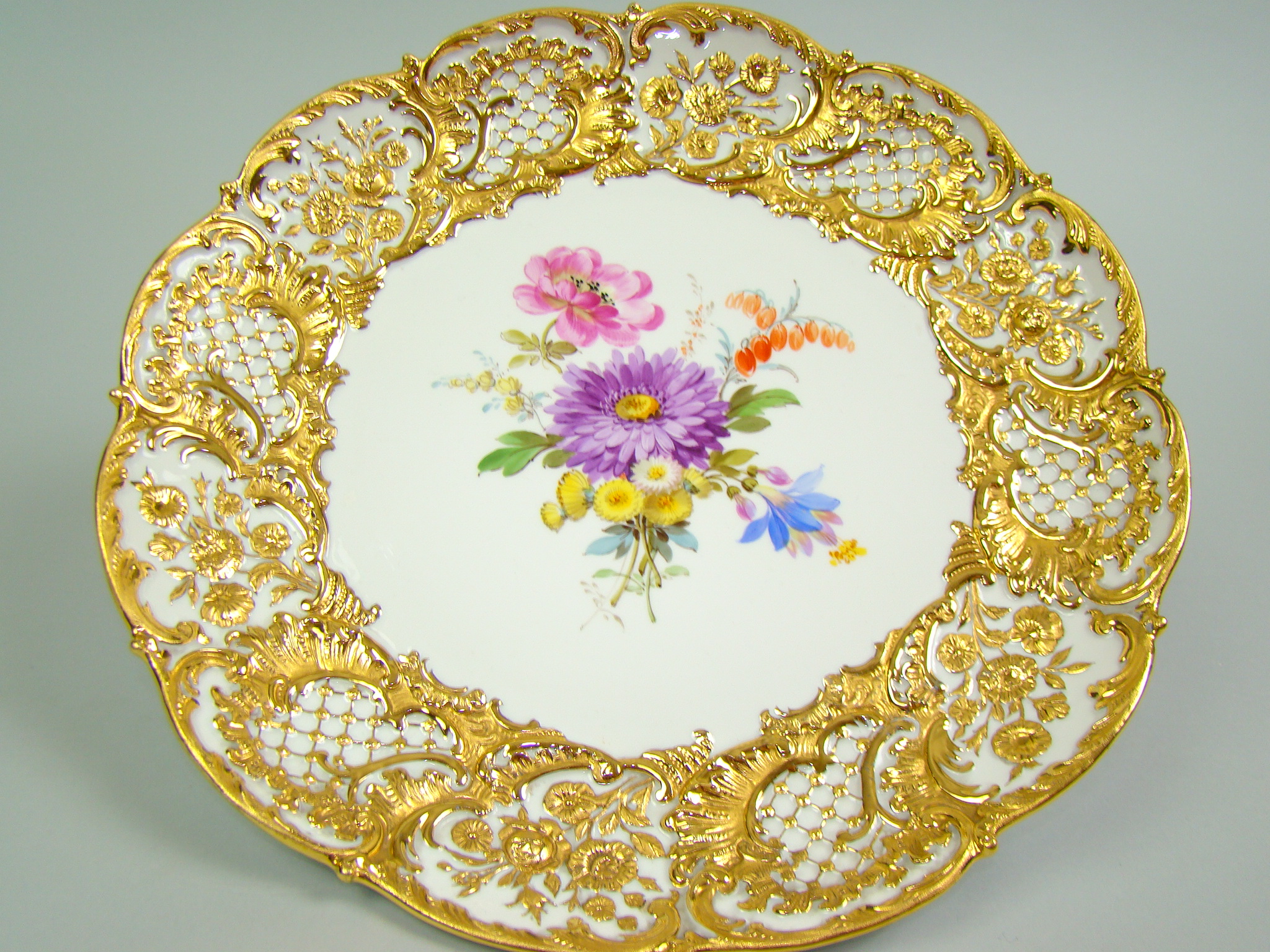 MIŚNIA PRZEBOGATO ZŁOCONA MIŚNIA PRZEBOGATO ZŁOCONA