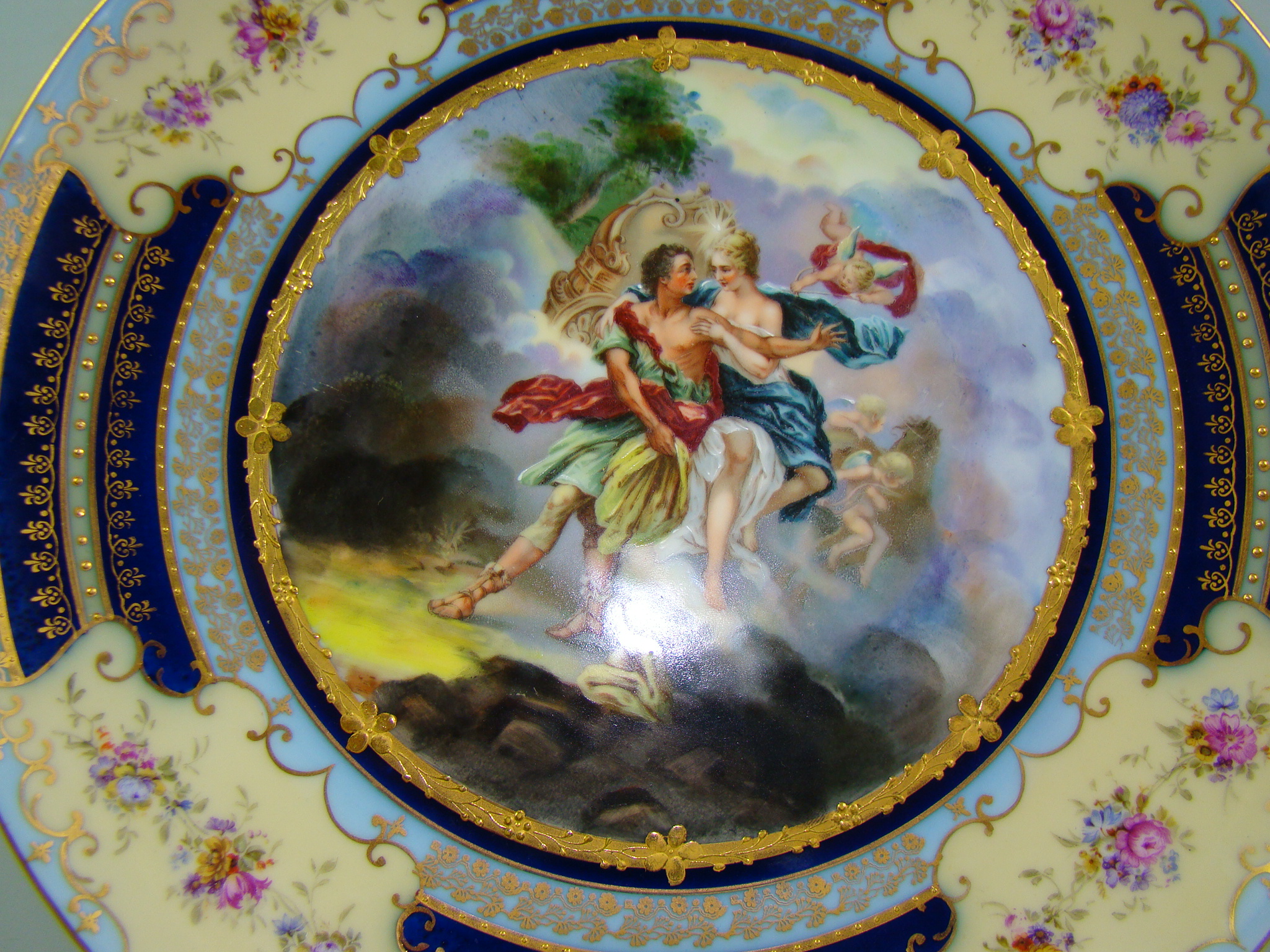 WIEDEŃ PATERA BOGATA WYK. OBIEKT AUKCYJNY WIEDEŃ PATERA BOGATA WYK. OBIEKT AUKCYJNY