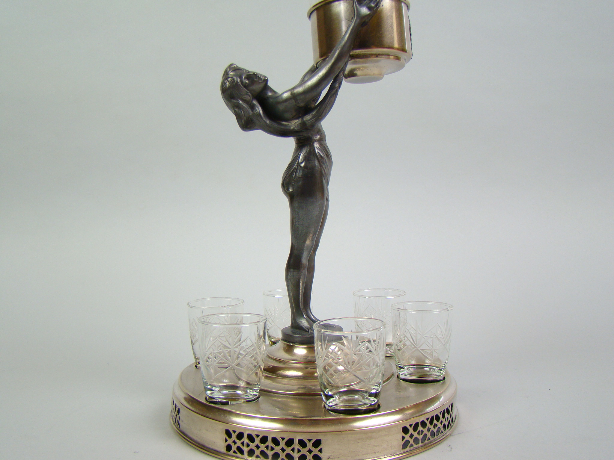 WMF KOBIETA Z KIELICHAMI I KARAFKA WMF KOBIETA Z KIELICHAMI I KARAFKA