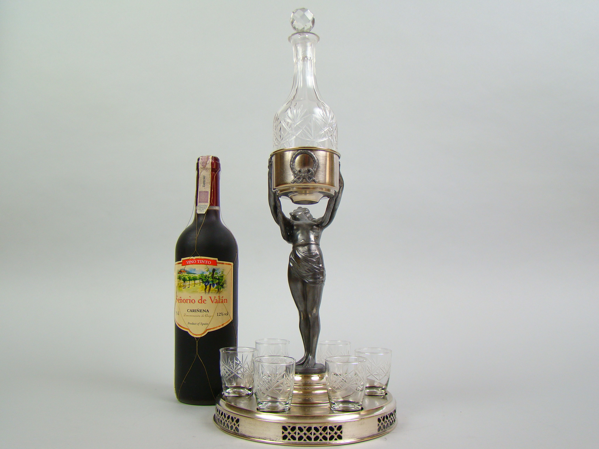 WMF KOBIETA Z KIELICHAMI I KARAFKA WMF KOBIETA Z KIELICHAMI I KARAFKA