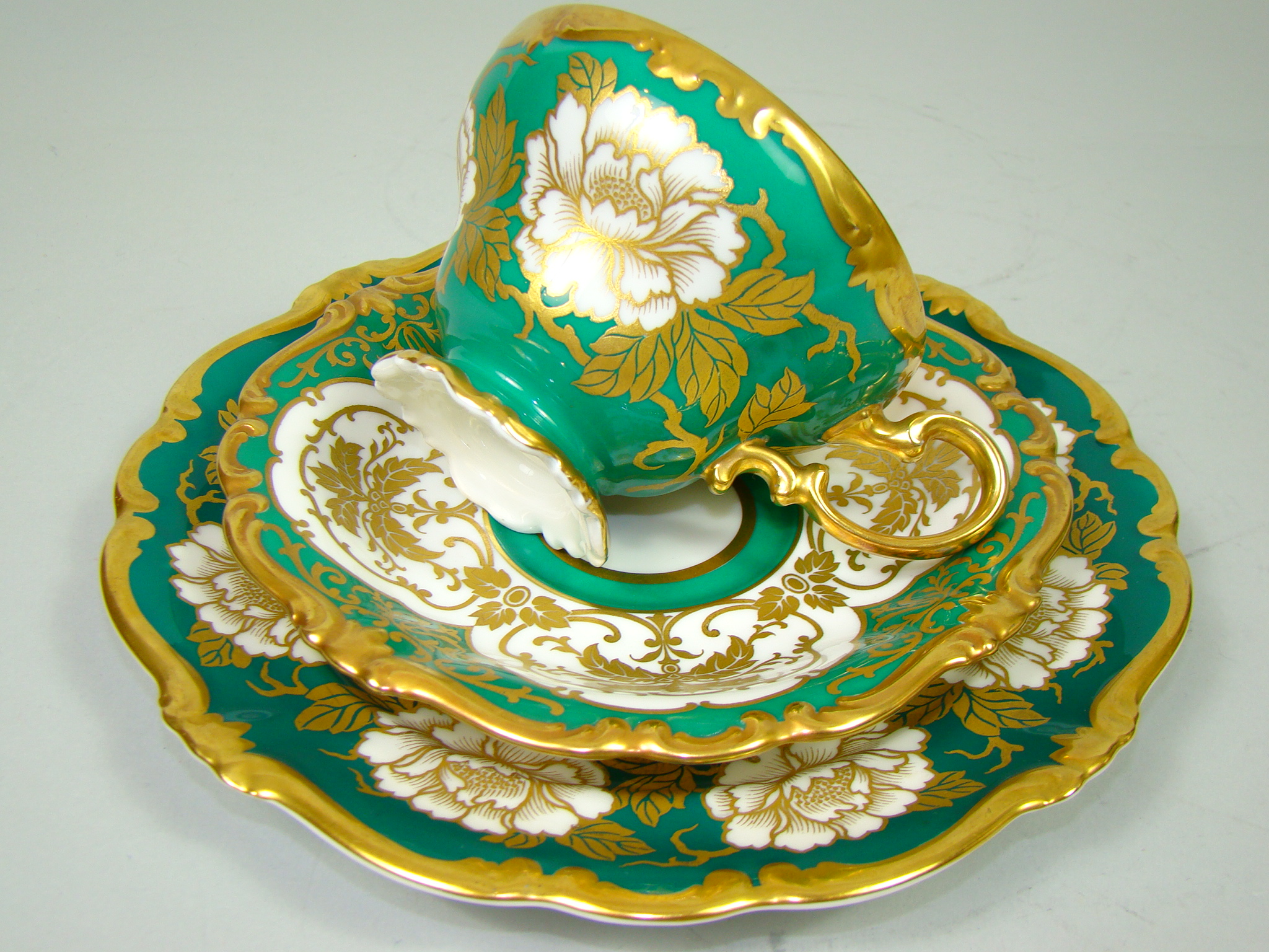 ROSENTHAL POMPADOUR UKWIECONY MAL RĘCZNIE ROSENTHAL POMPADOUR UKWIECONY MAL RĘCZNIE