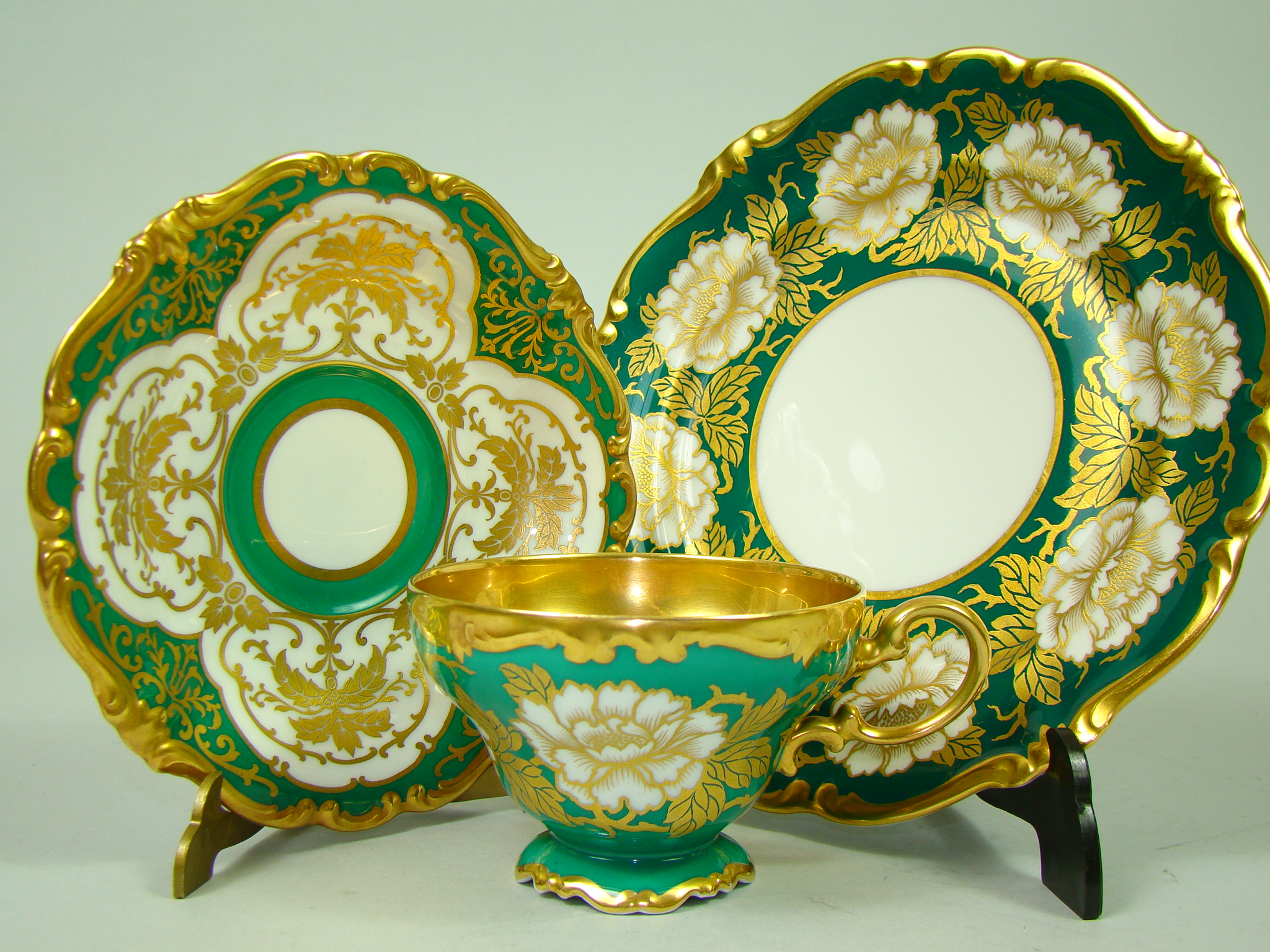 ROSENTHAL POMPADOUR UKWIECONY MAL RĘCZNIE ROSENTHAL POMPADOUR UKWIECONY MAL RĘCZNIE