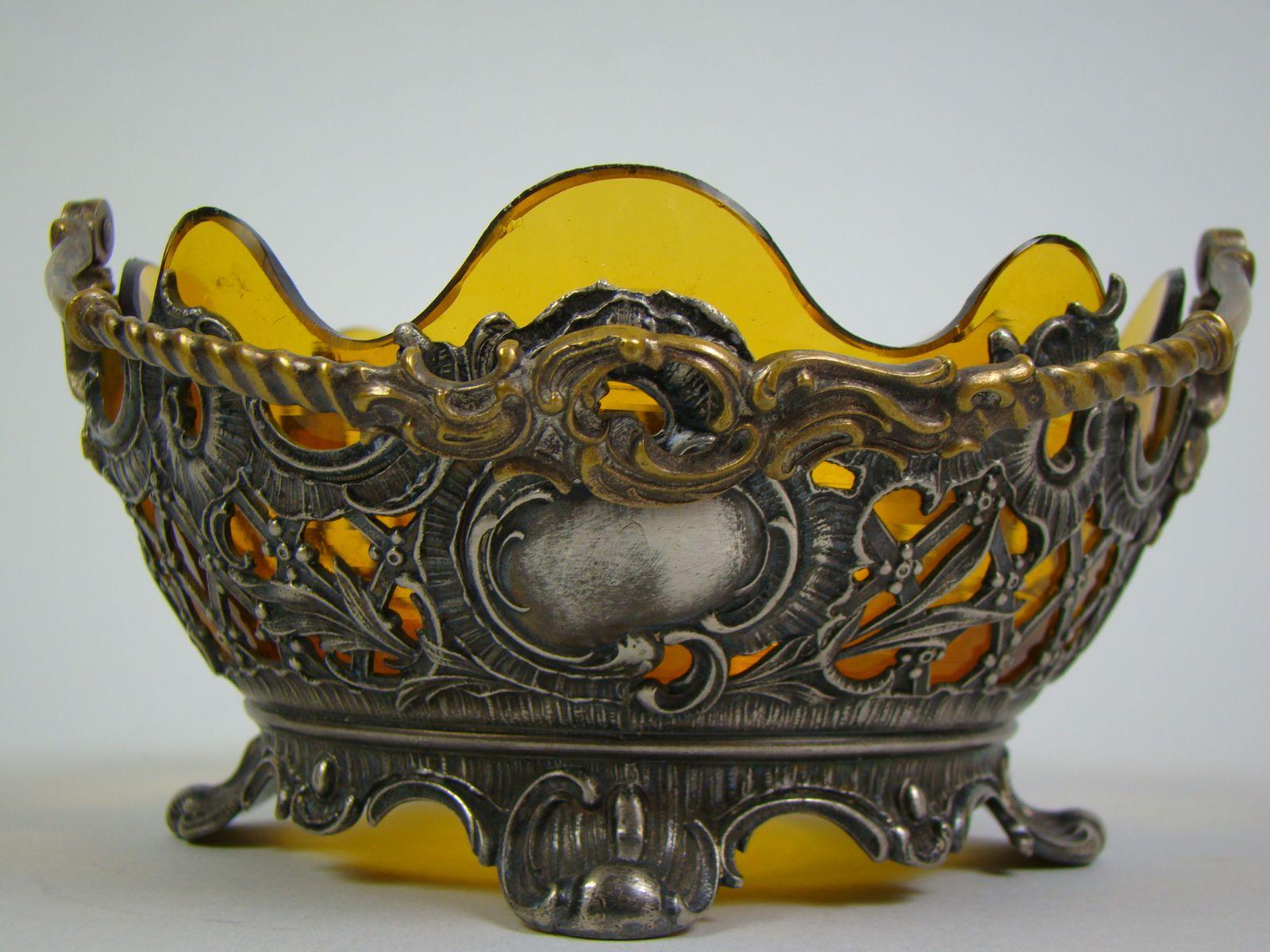 WIEDEŃ PRZEBOGATA CUKIERNICA A-1132