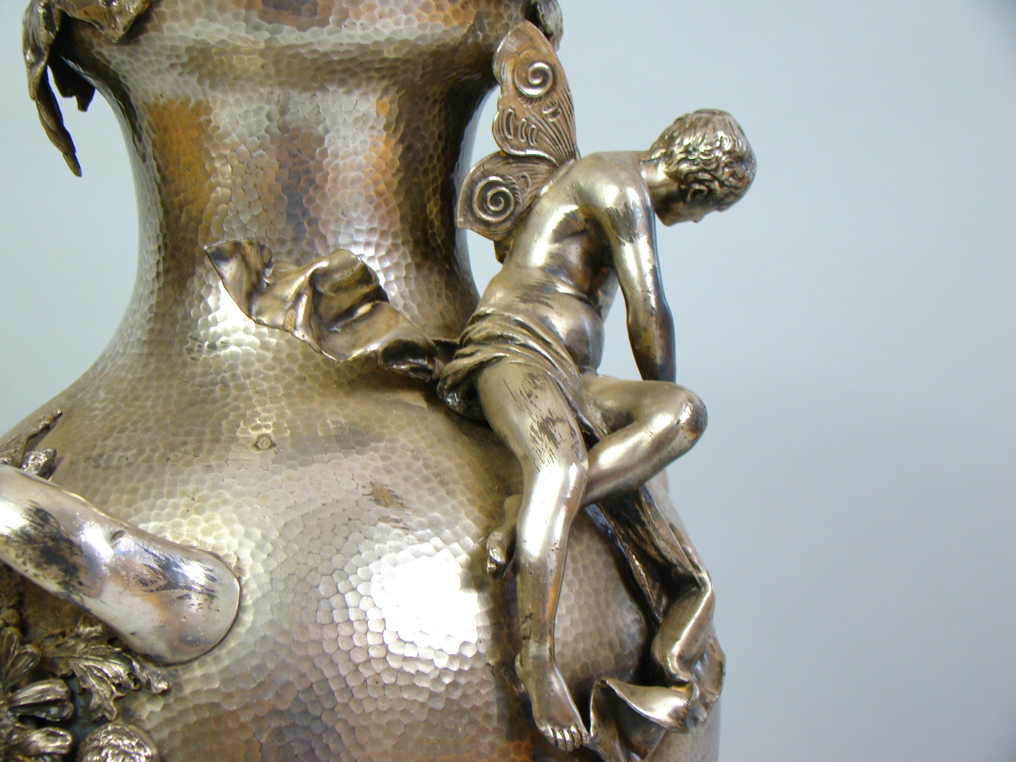 WAZON SECESJA GIGANTYCZNY FIGURALNY A-1778