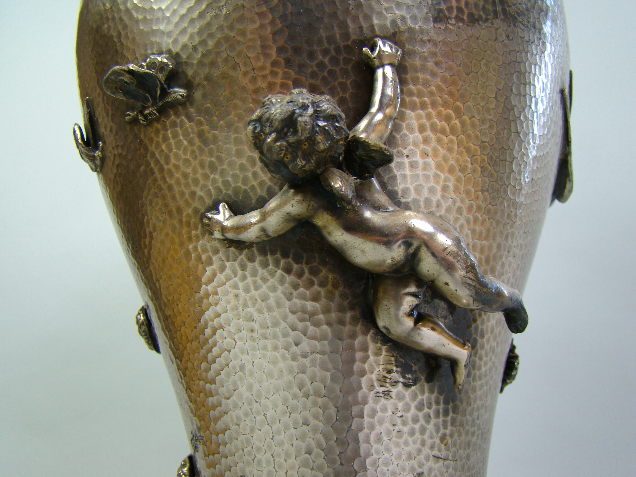 WAZON SECESJA GIGANTYCZNY FIGURALNY A-1778