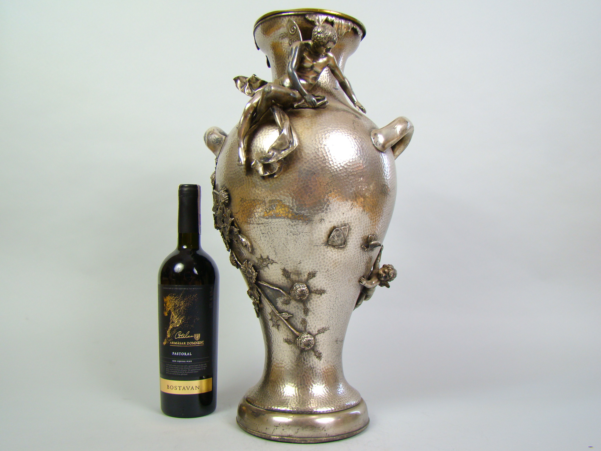 WAZON SECESJA GIGANTYCZNY FIGURALNY A-1778