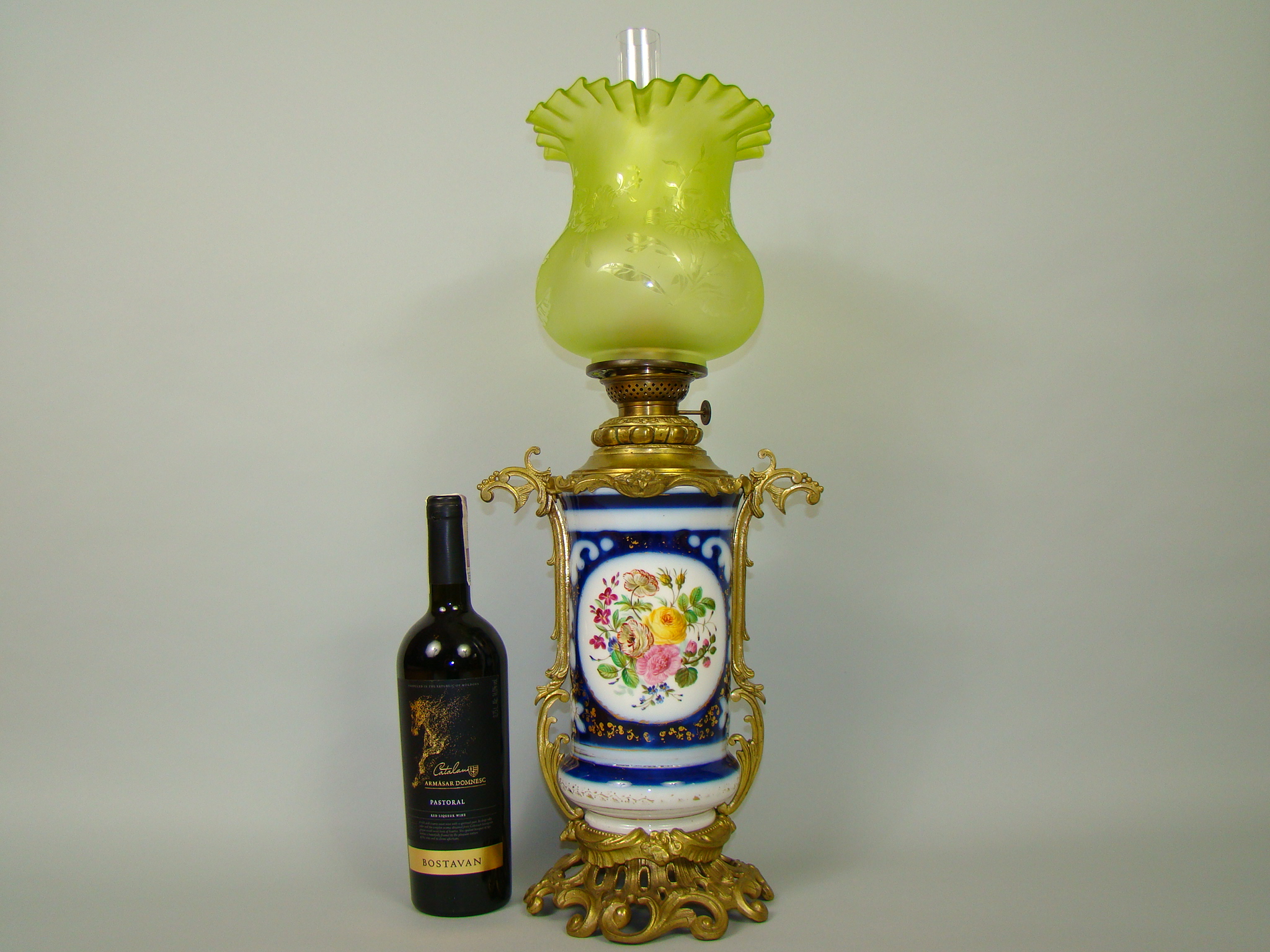 OLBRZYMIA LAMPA NAFTOWA NA BRĄZACH MALOWANA A-1785