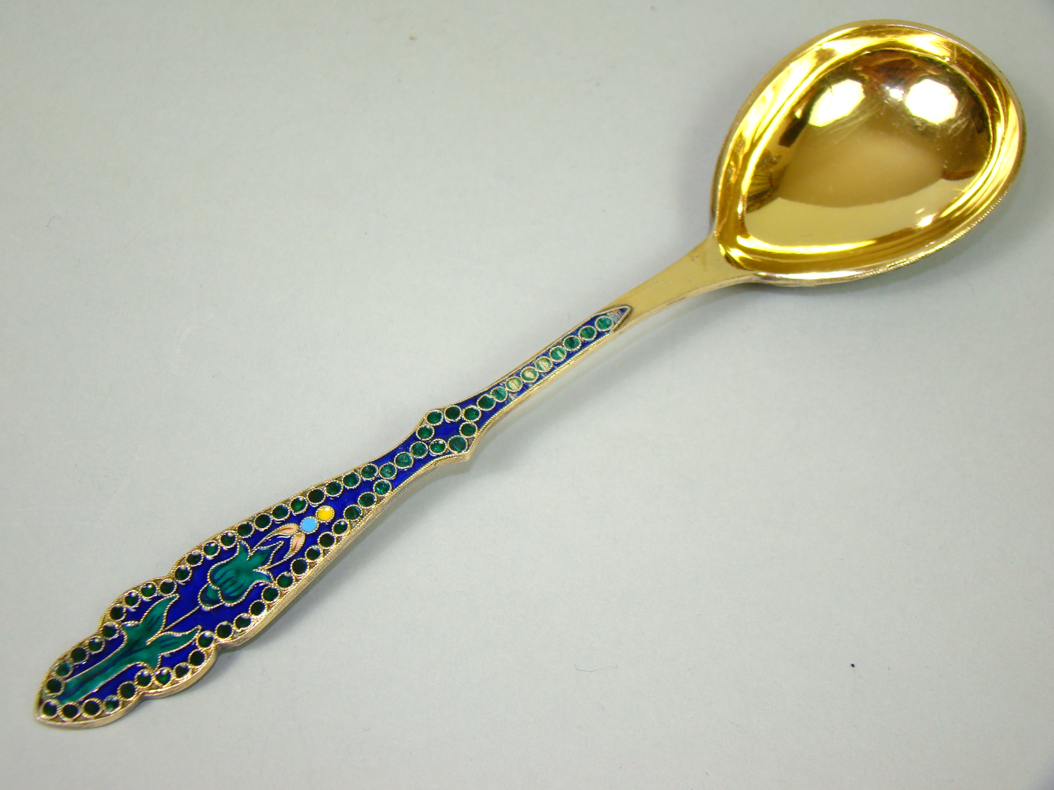 ROSJA SREBRO ZŁOCONE W EMALII A-1827