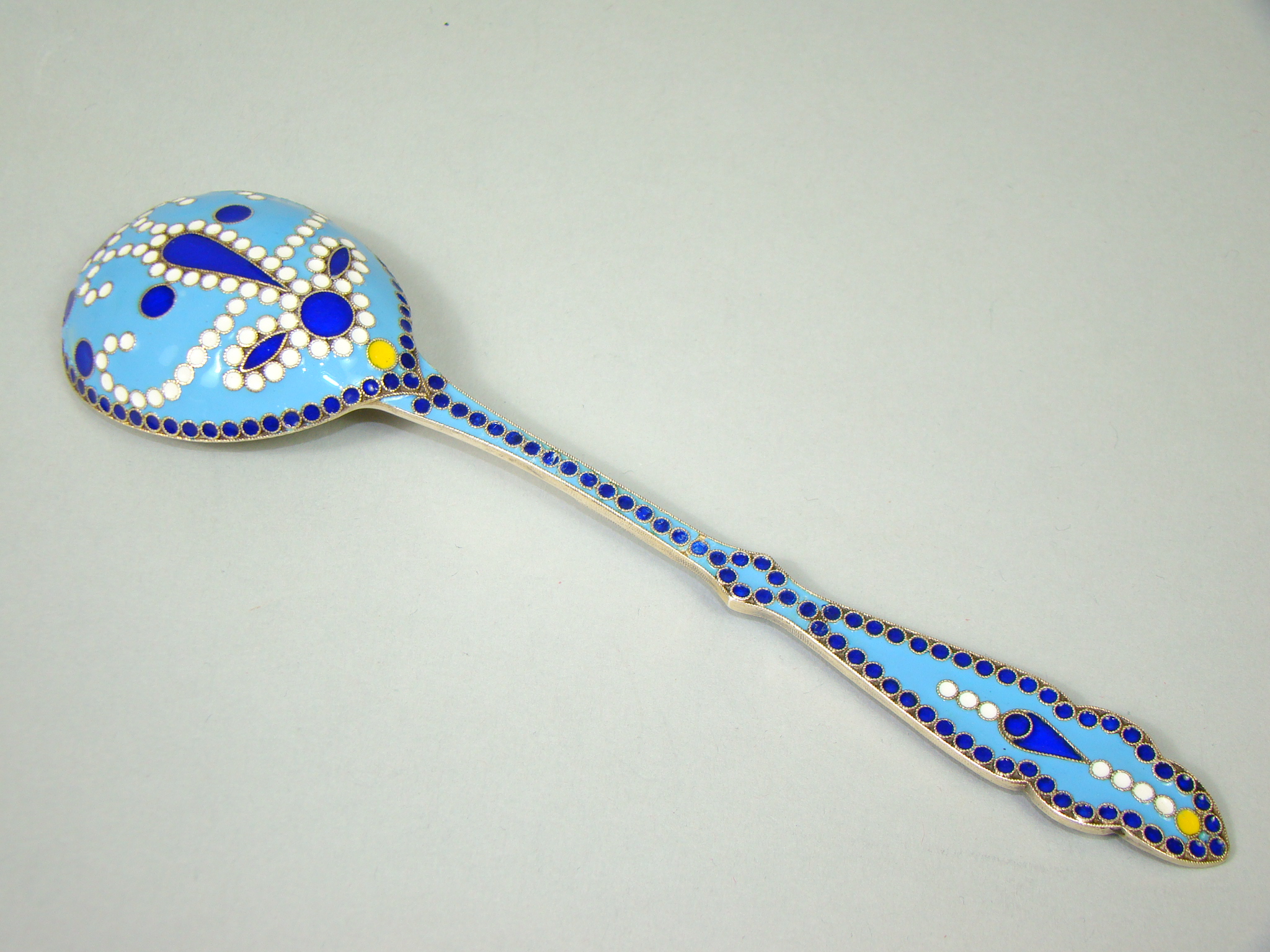 ROSJA SREBRO ZŁOCONE W EMALII A-1829