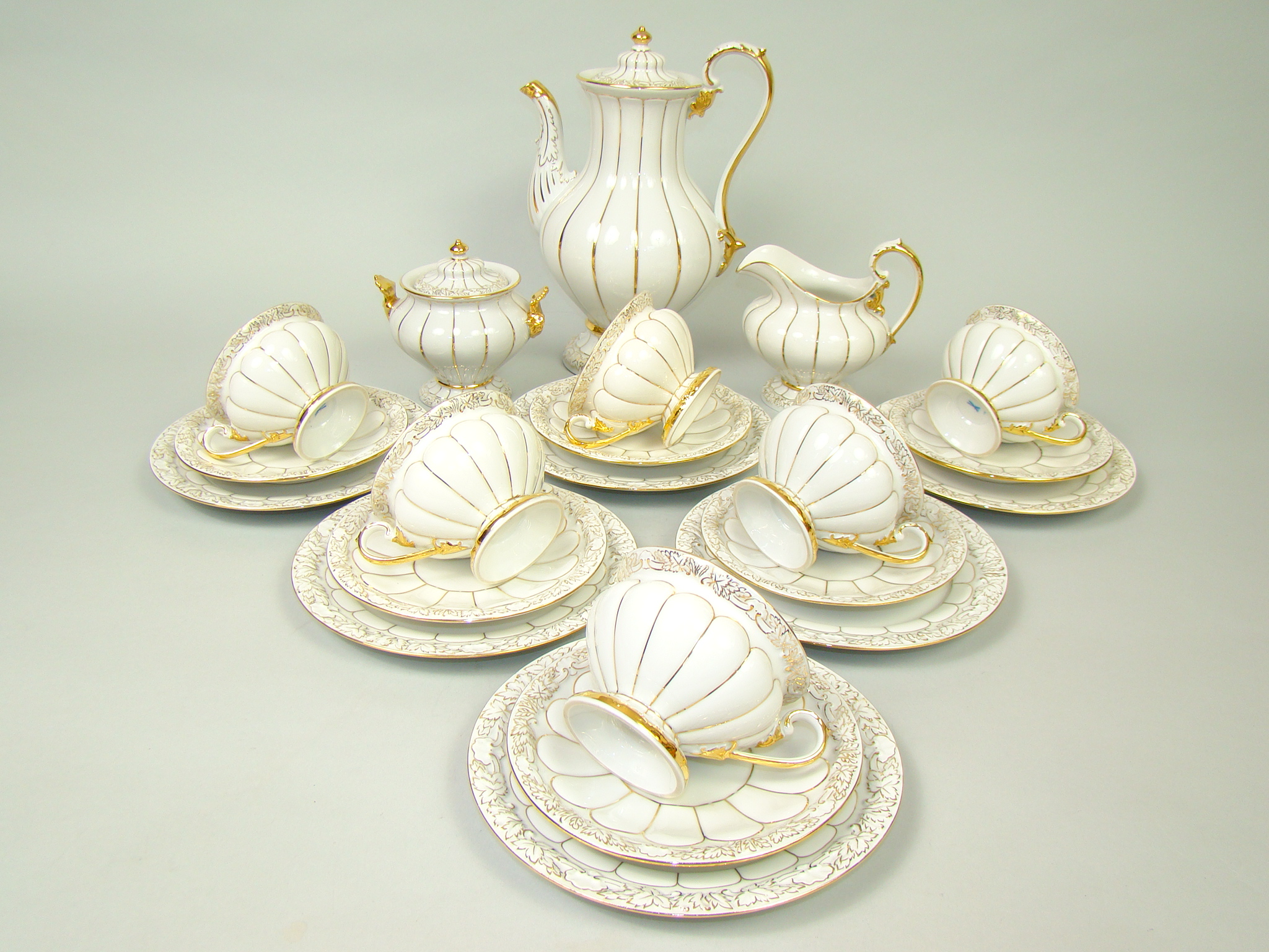 MIŚNIA PRZEBOGATO ZDOBION SERWIS X-FORM A-2018 MIŚNIA PRZEBOGATO ZDOBION SERWIS X-FORM A-2018