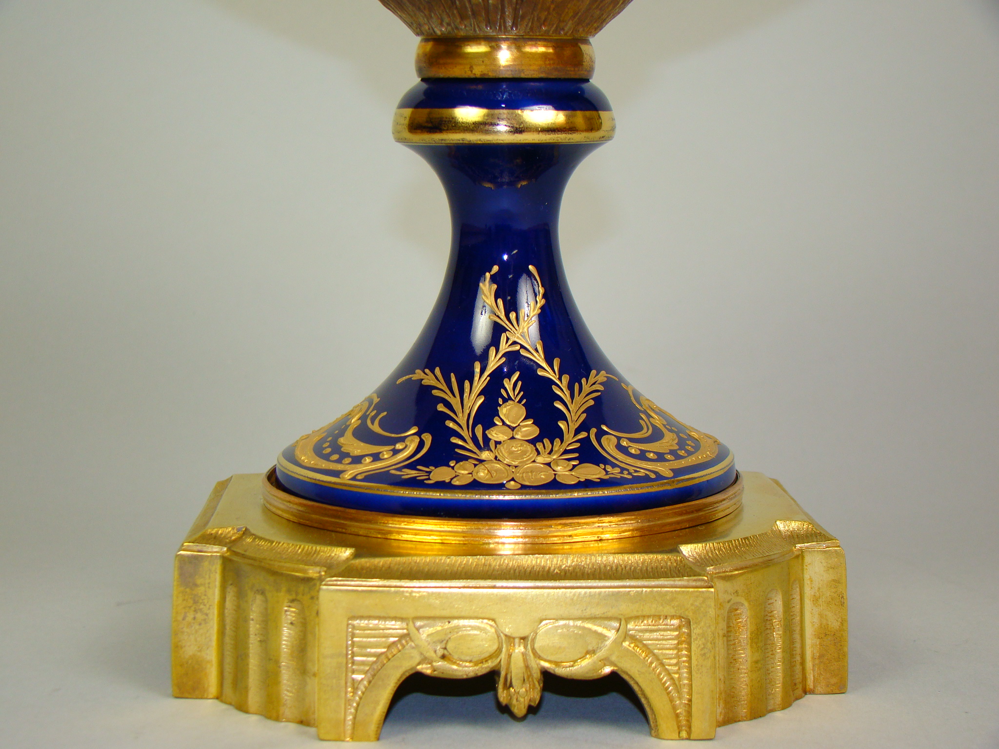 SEVRES PRZEBOGATA ZŁOCONA CUDO GIGANT A-2045