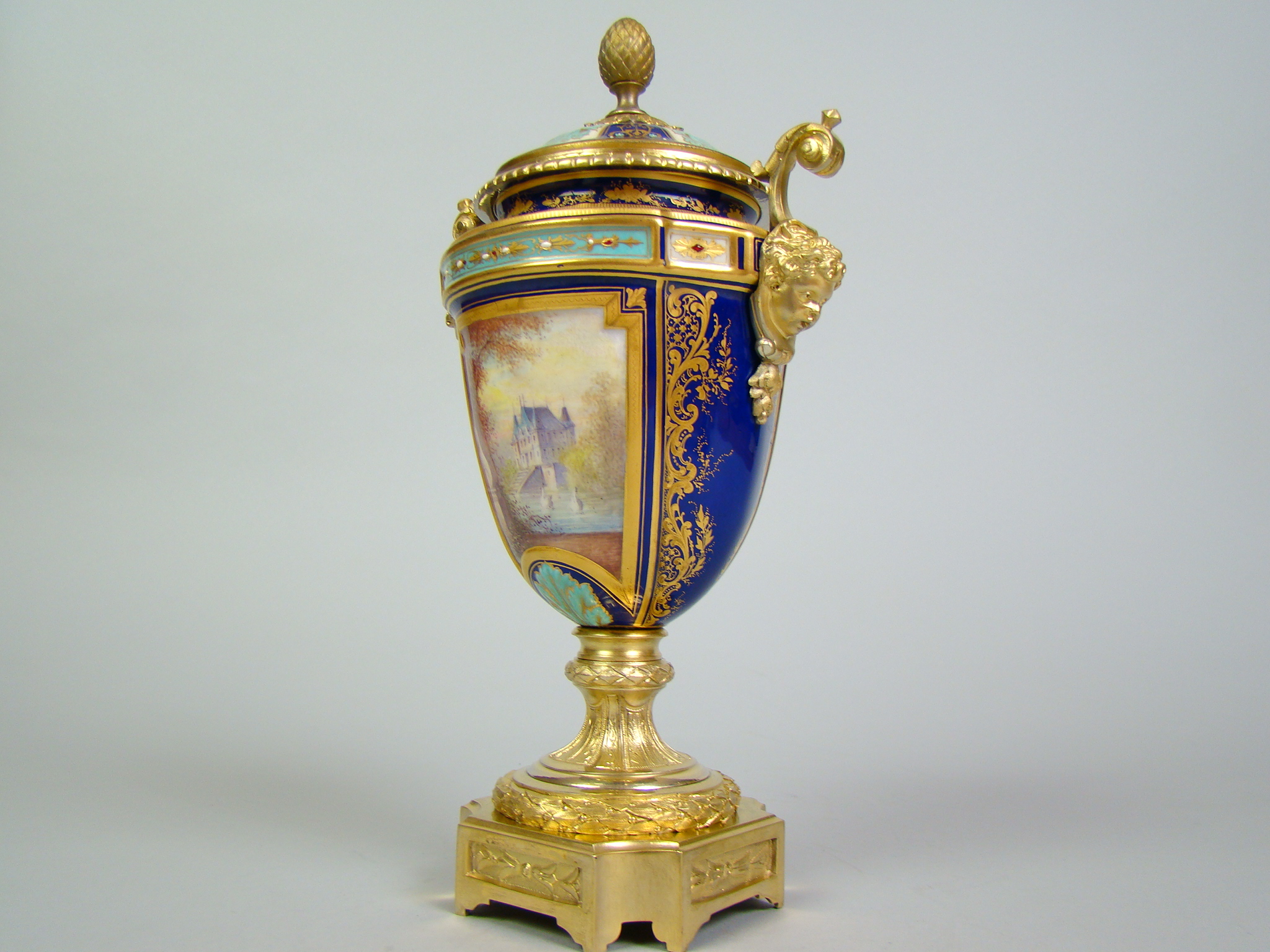 SEVRES PRZEBOGATA ZŁOCONA CUDO AMFORA A-2047 SEVRES PRZEBOGATA ZŁOCONA CUDO AMFORA A-2047