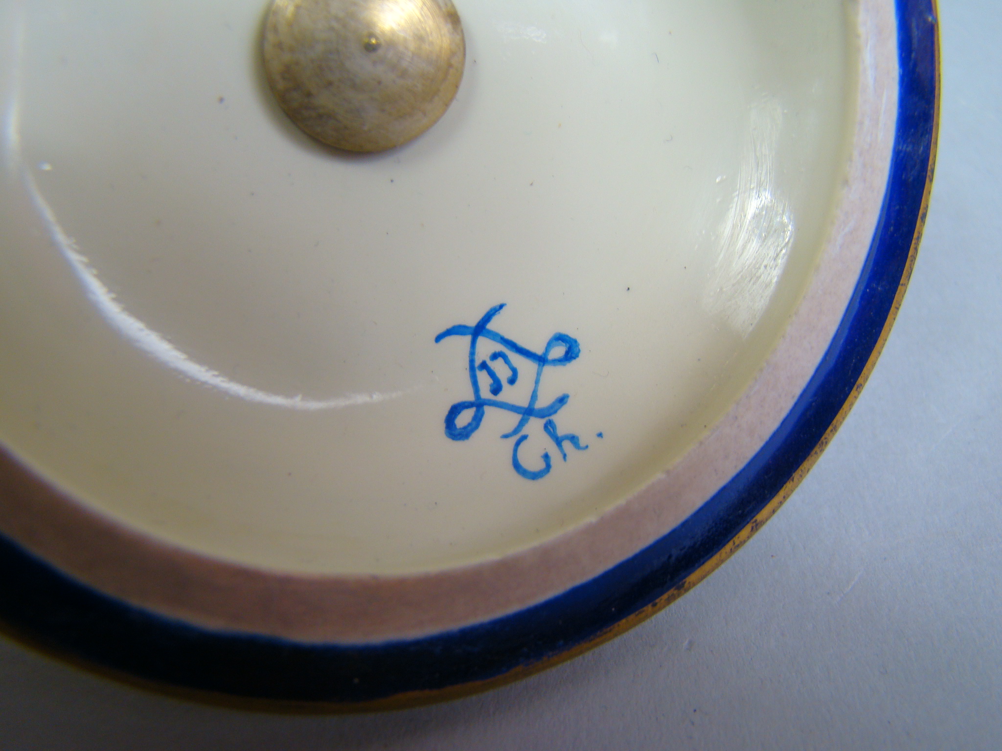 SEVRES PRZEBOGATA ZŁOCONA CUDO AMFORA A-2047 SEVRES PRZEBOGATA ZŁOCONA CUDO AMFORA A-2047