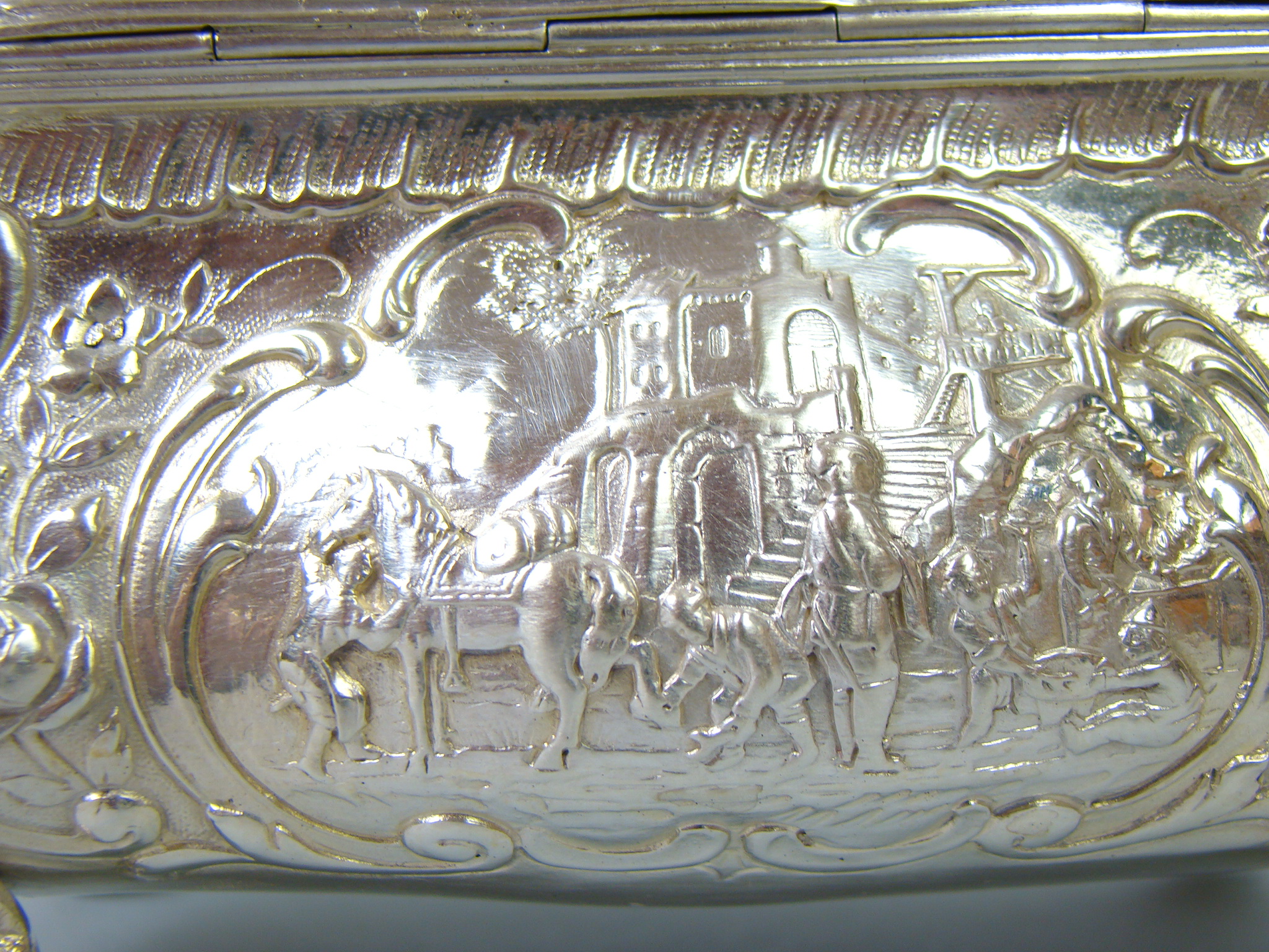 NIEMCY CUKIERNICA W SCENKI ZŁOCONY ŚRODEK A-2053