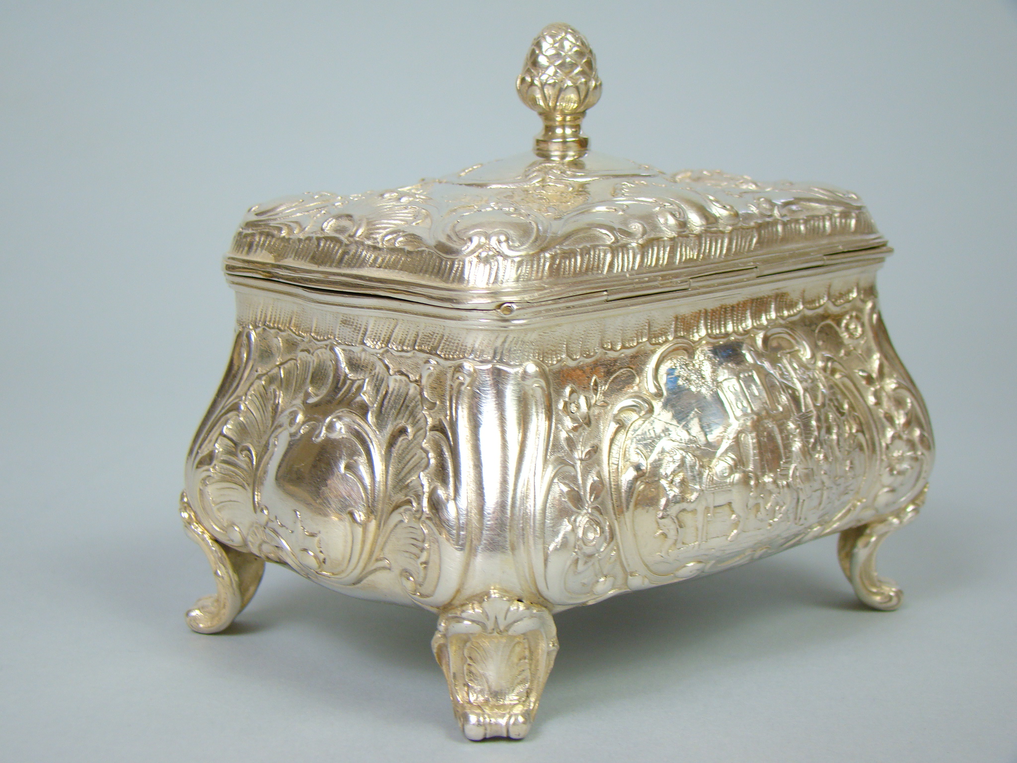 NIEMCY CUKIERNICA W SCENKI ZŁOCONY ŚRODEK A-2053