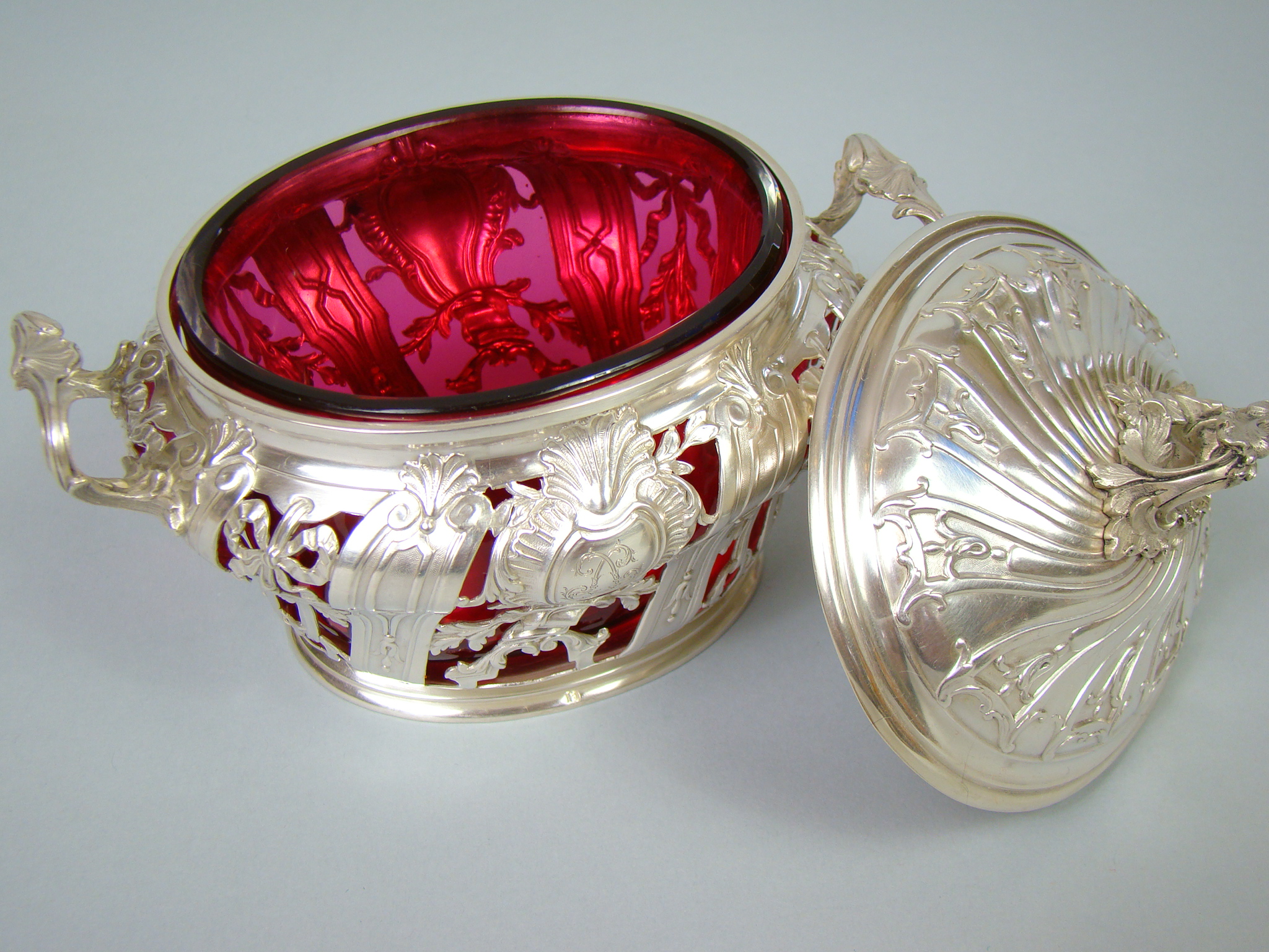 MINERWA XIX w. SZKŁO W BISKUPIEJ CZERWIENI A-2050