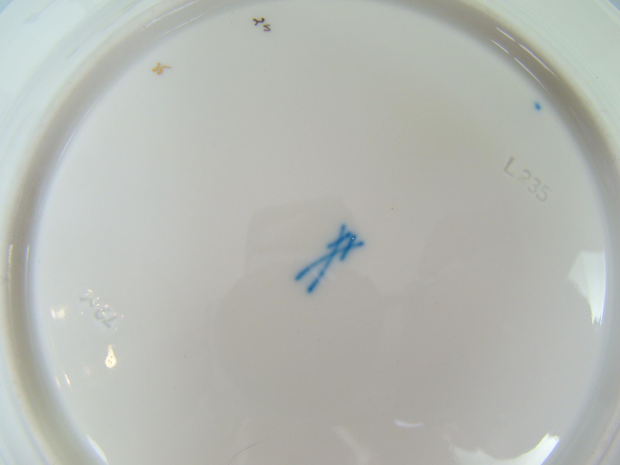 MIŚNIA PRZEBOGATO ZDOBIONA FILIŻANKA KOBALT A-2056