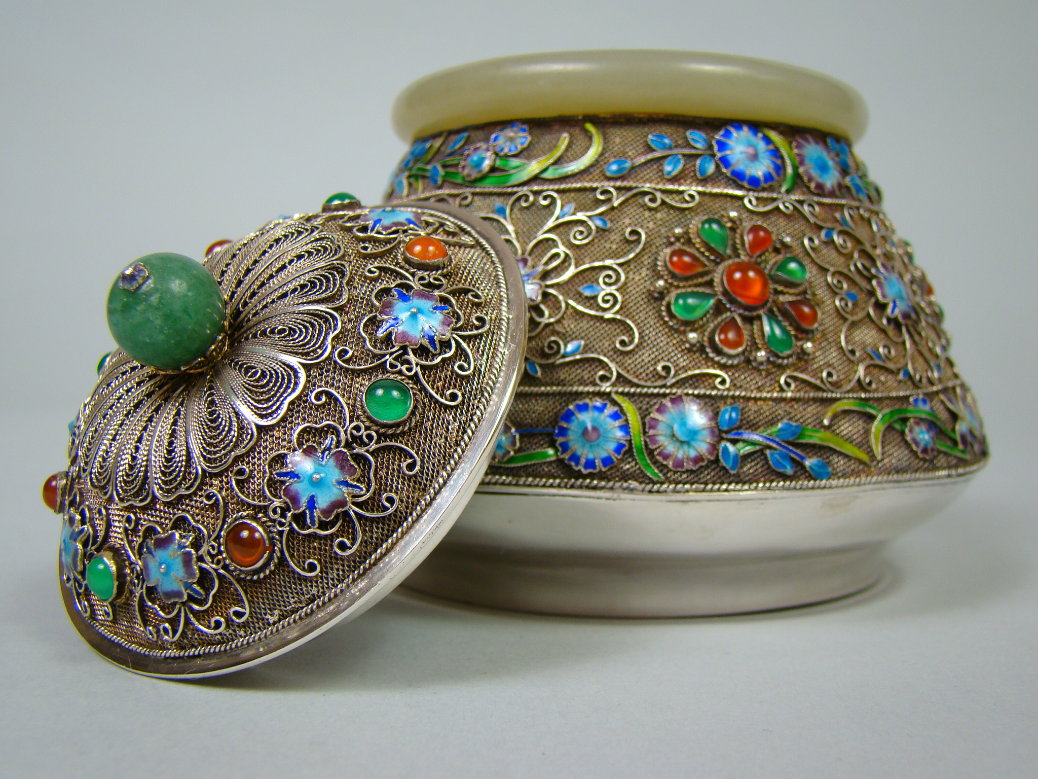 PRZZEBOGATY UNIKAT EMALIA - JADEIT A-2066