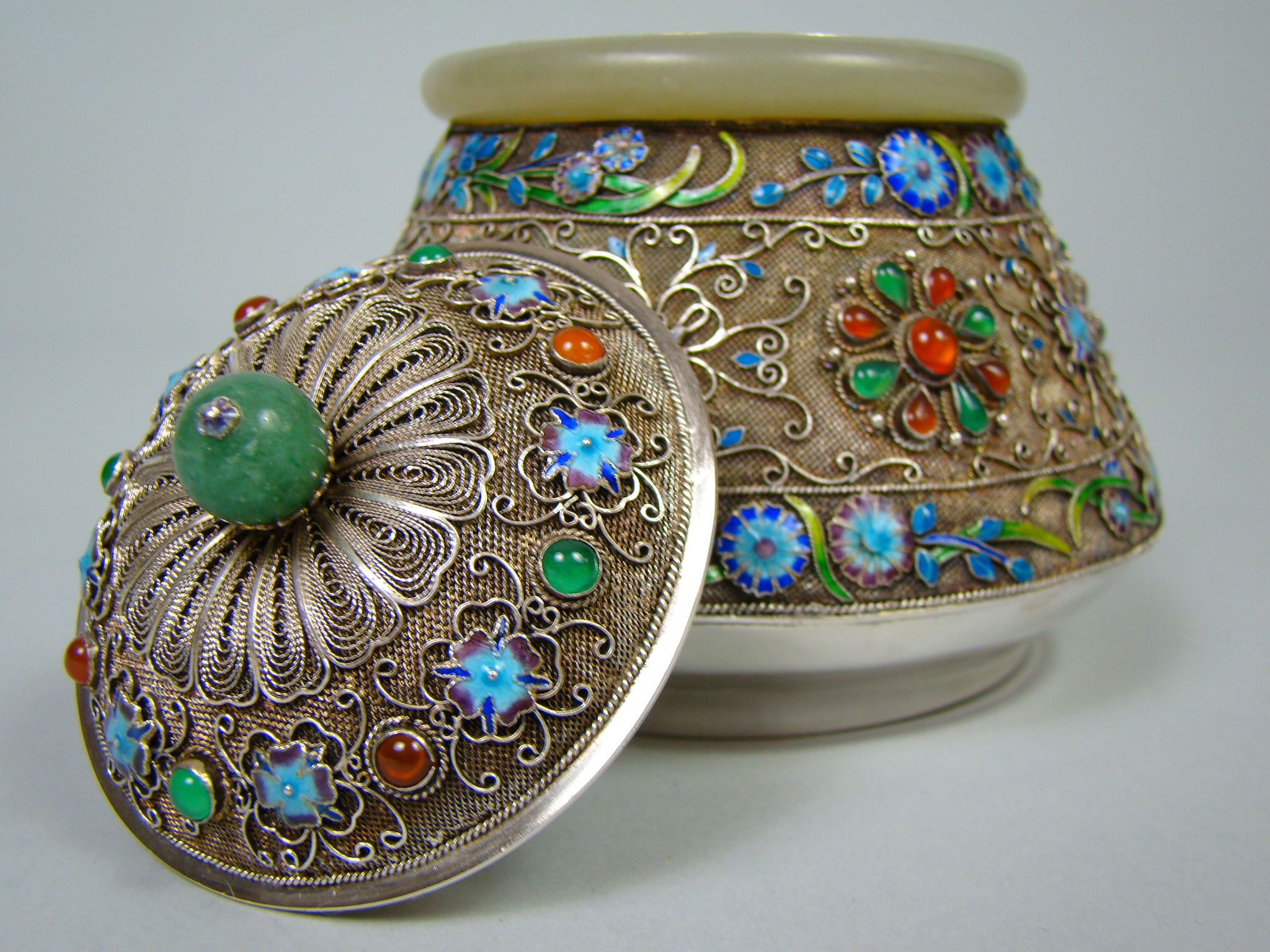 PRZZEBOGATY UNIKAT EMALIA - JADEIT A-2066