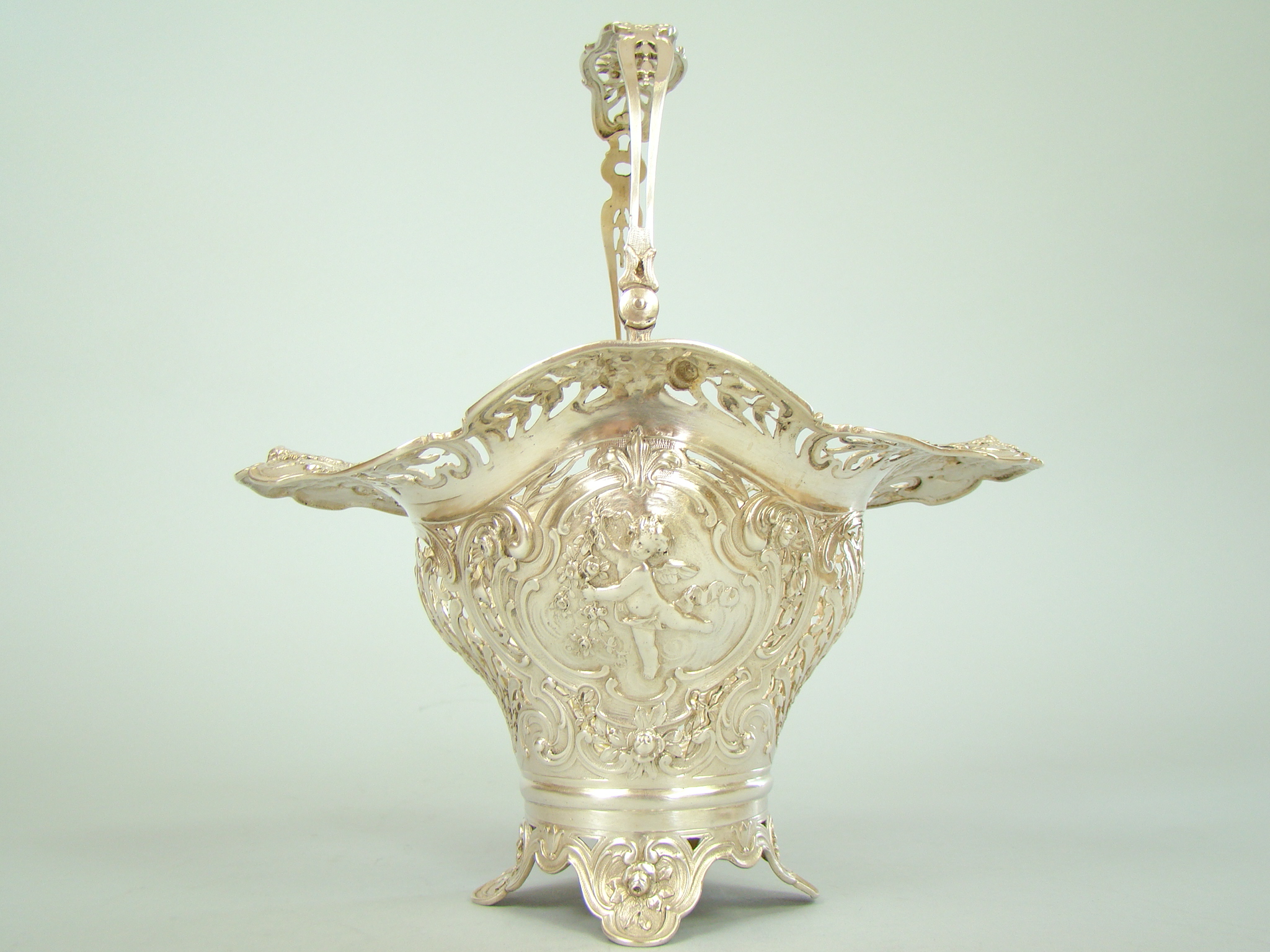 OLBRZYMI KOSZ PRZEBOGATE ZDOBIENIA UNIKAT A-1923 OLBRZYMI KOSZ PRZEBOGATE ZDOBIENIA UNIKAT A-1923