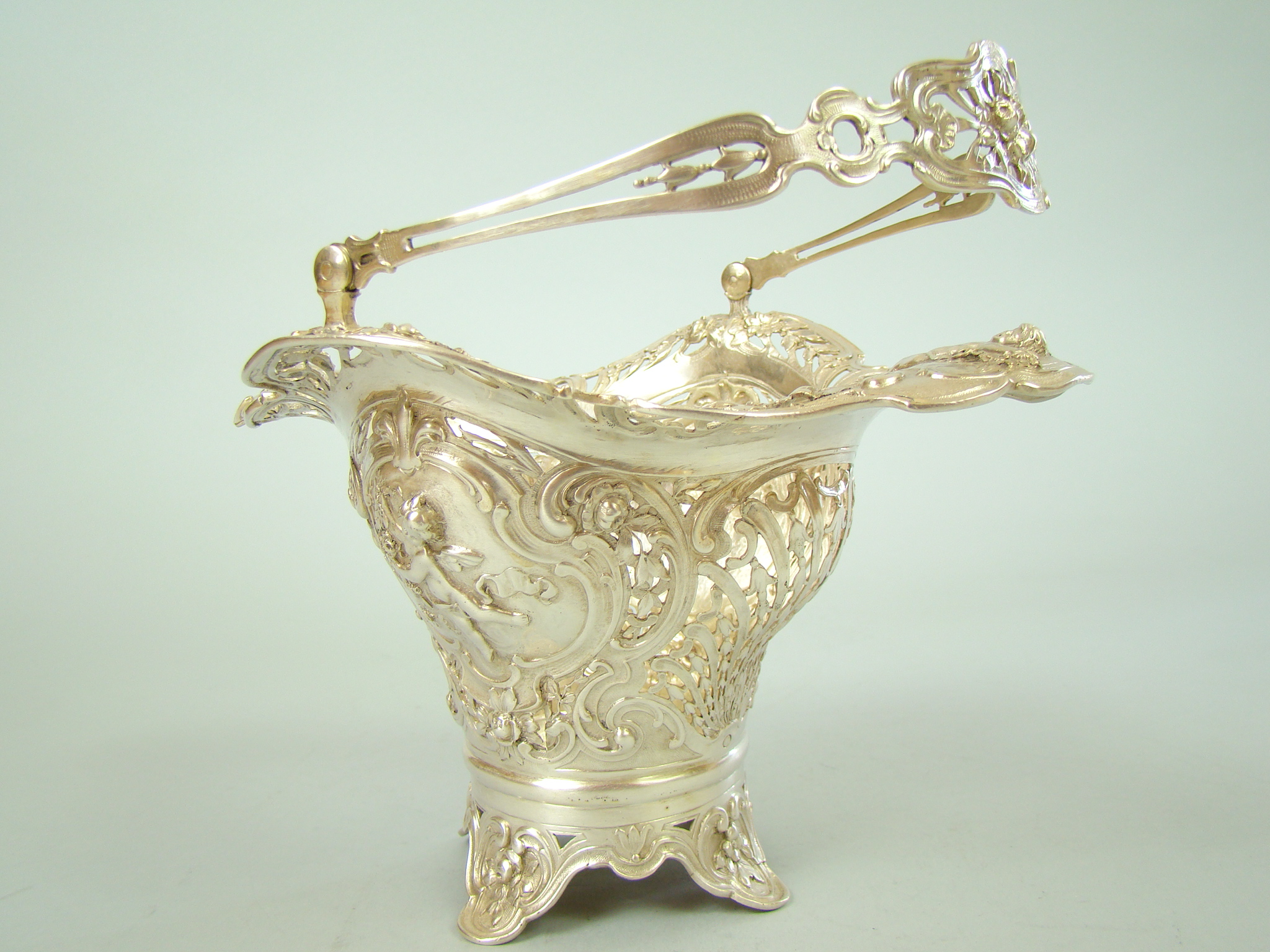 OLBRZYMI KOSZ PRZEBOGATE ZDOBIENIA UNIKAT A-1923 OLBRZYMI KOSZ PRZEBOGATE ZDOBIENIA UNIKAT A-1923