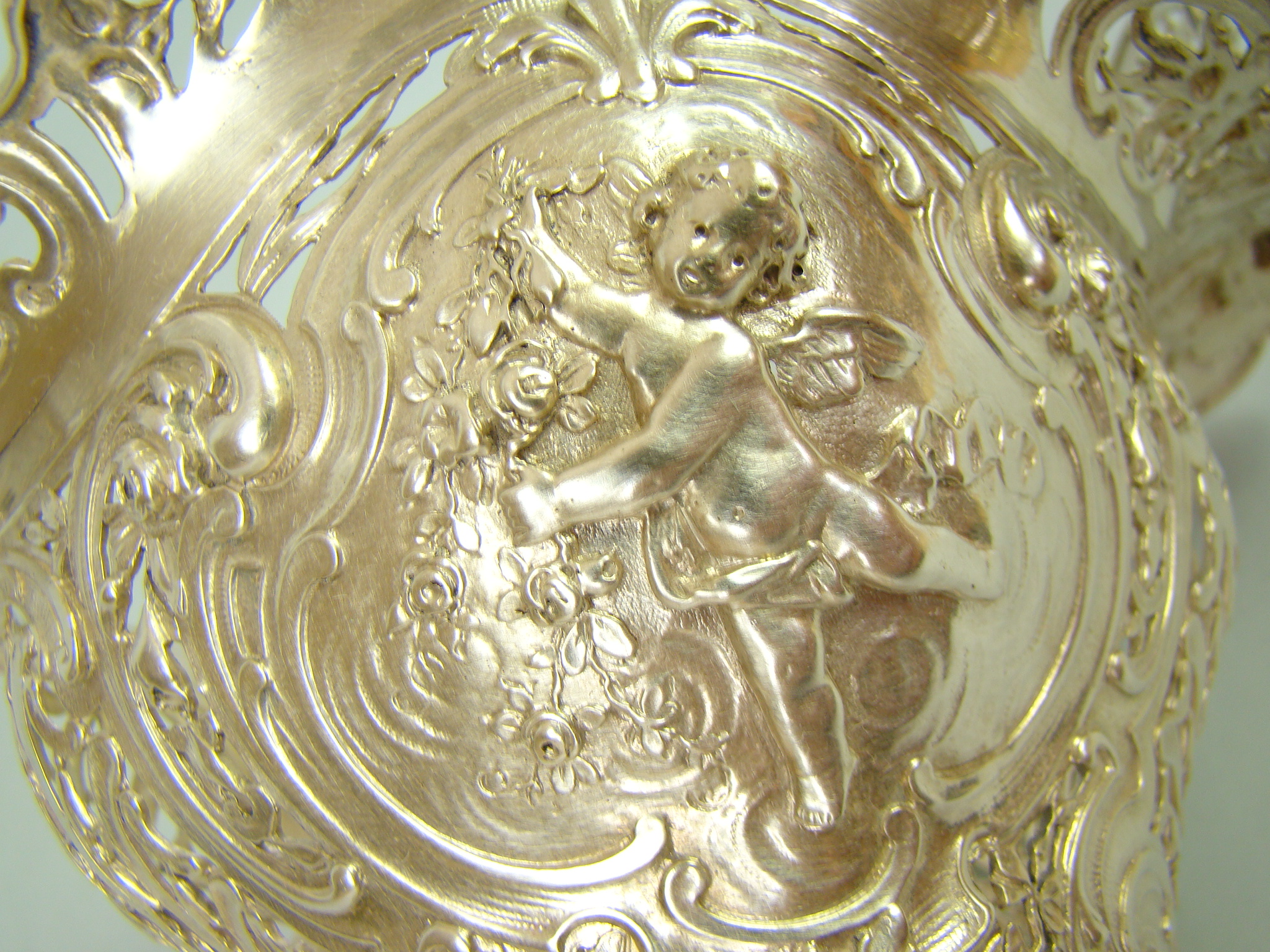 OLBRZYMI KOSZ PRZEBOGATE ZDOBIENIA UNIKAT A-1923 OLBRZYMI KOSZ PRZEBOGATE ZDOBIENIA UNIKAT A-1923