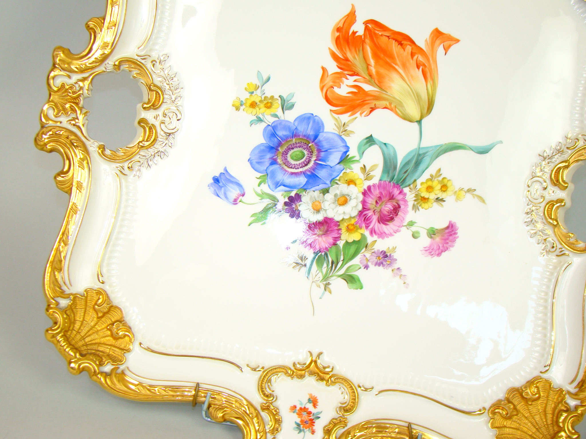 MIŚNIA RĘCZNIE MALOWANA PATERA GRUBO ZŁOCONA I GAT.