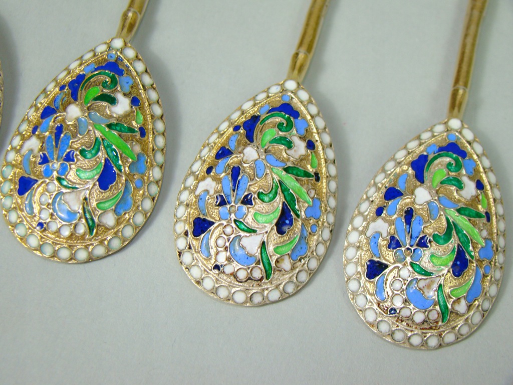 ROSJA PRÓBA 84 SREBRO ZŁOCONE W EMALII A-1874 ROSJA PRÓBA 84 SREBRO ZŁOCONE W EMALII A-1874