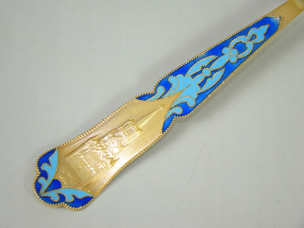 ROSJA SREBRO ZŁOCONE W EMALII ŁOPATKA A-1868 ROSJA SREBRO ZŁOCONE W EMALII ŁOPATKA A-1868