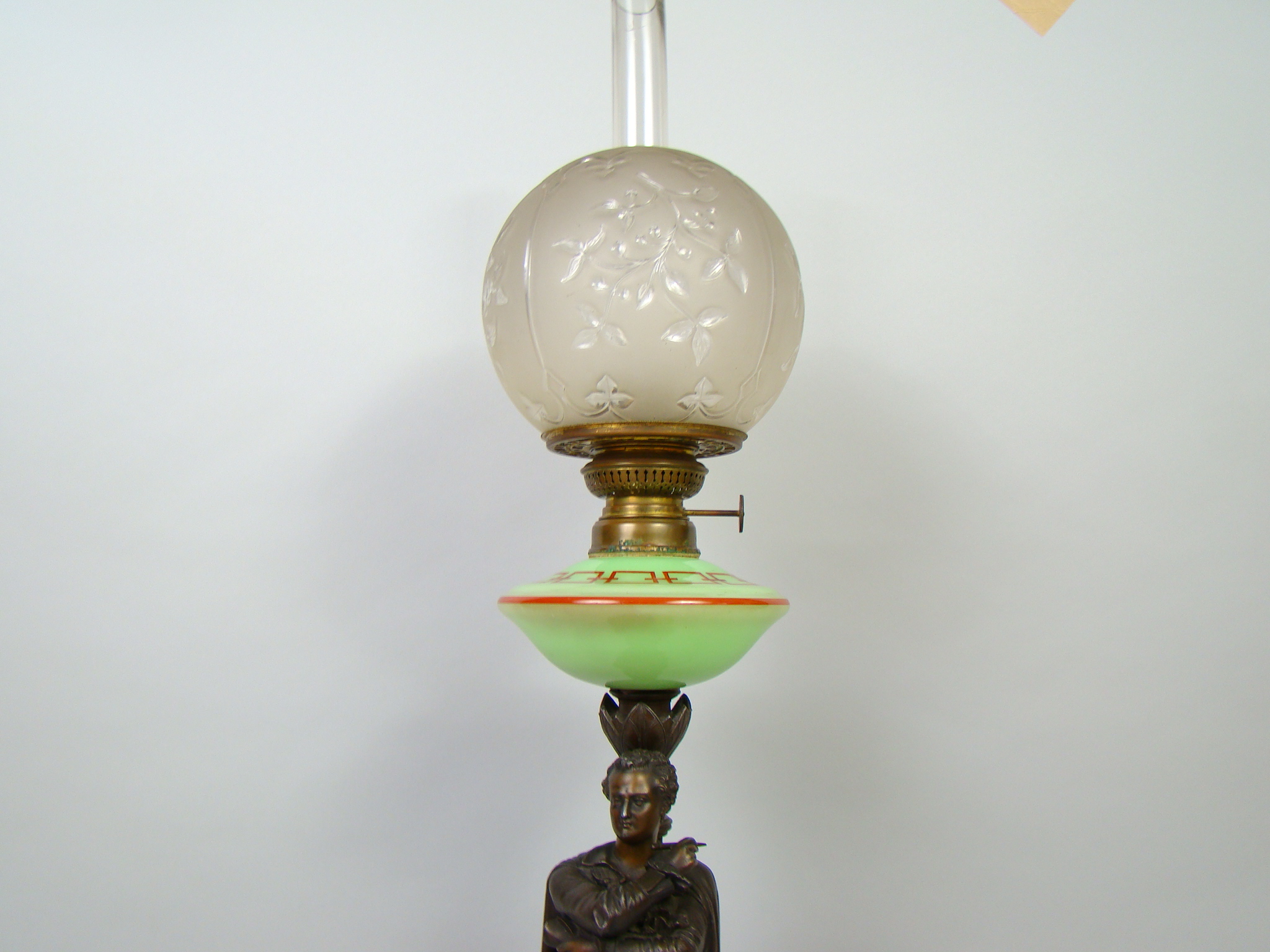 KATALOGOWANA FIGURALNA LAMPA - AUKCYJNA A-2116