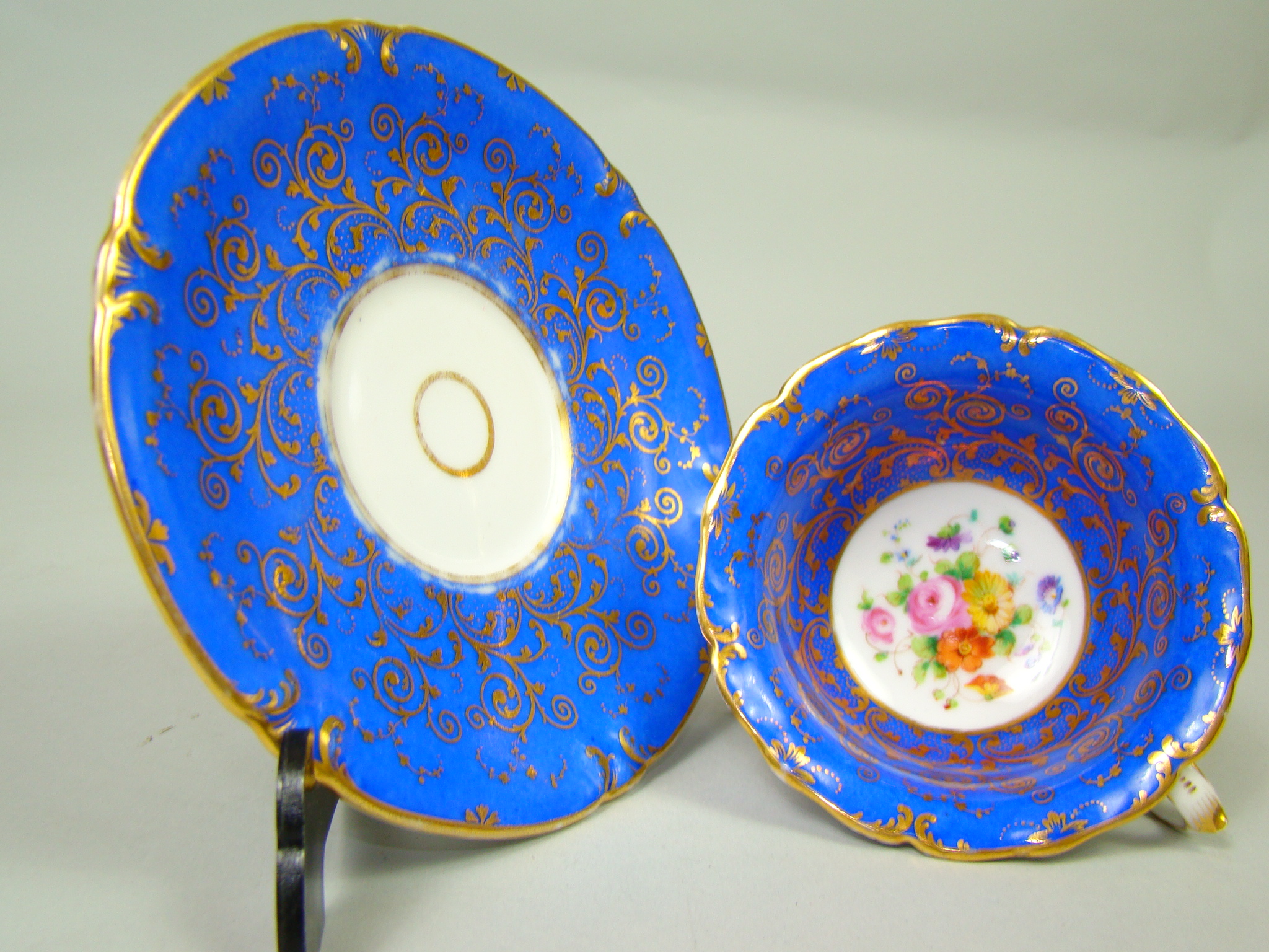BIEDERMEIER CUDO FILIŻANKA RĘCZNIE MAL